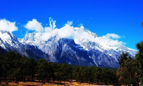 中国金茂2016丽江雪山半程马拉松