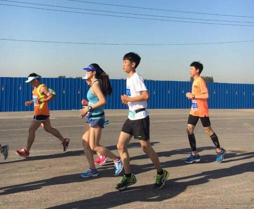 邯郸县“美丽乡村”秋季半程马拉松欢乐跑