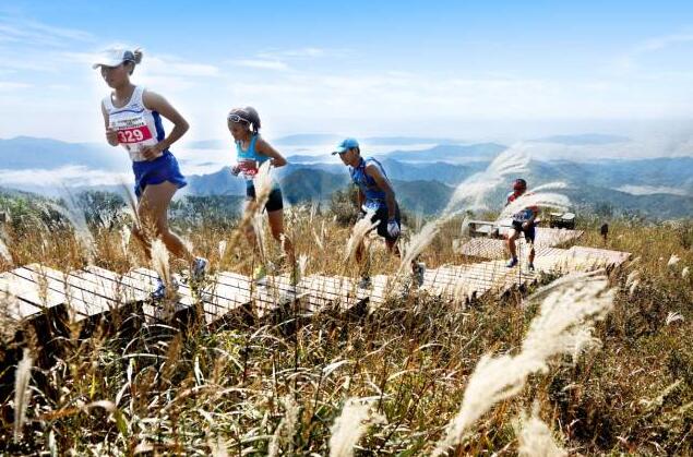 中国大围山湘赣登山挑战赛