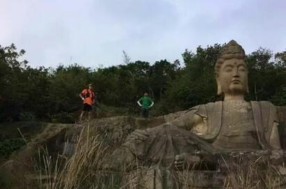 爱越野暨萨洛蒙城市越野南京站