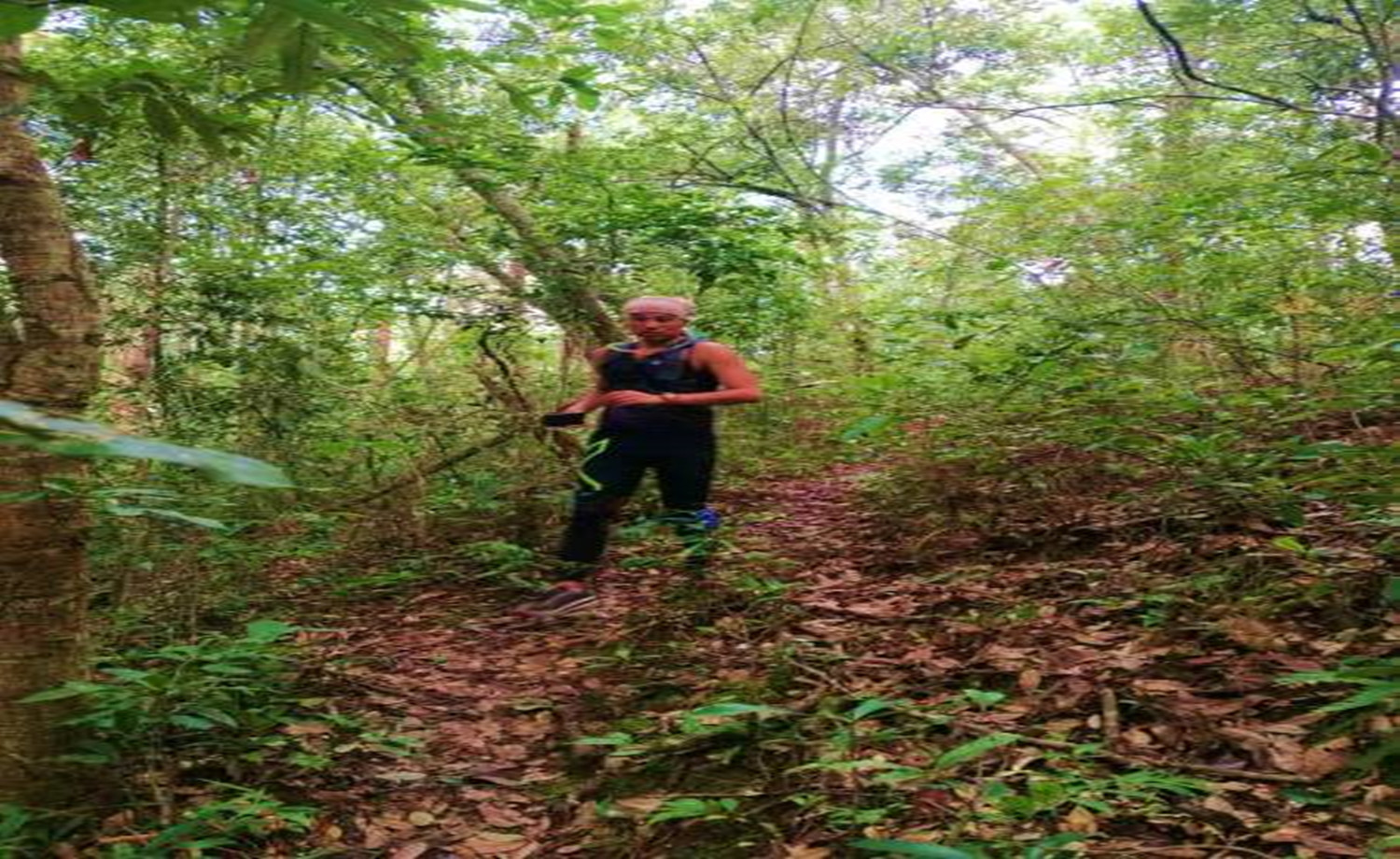 万亩茶山越野赛