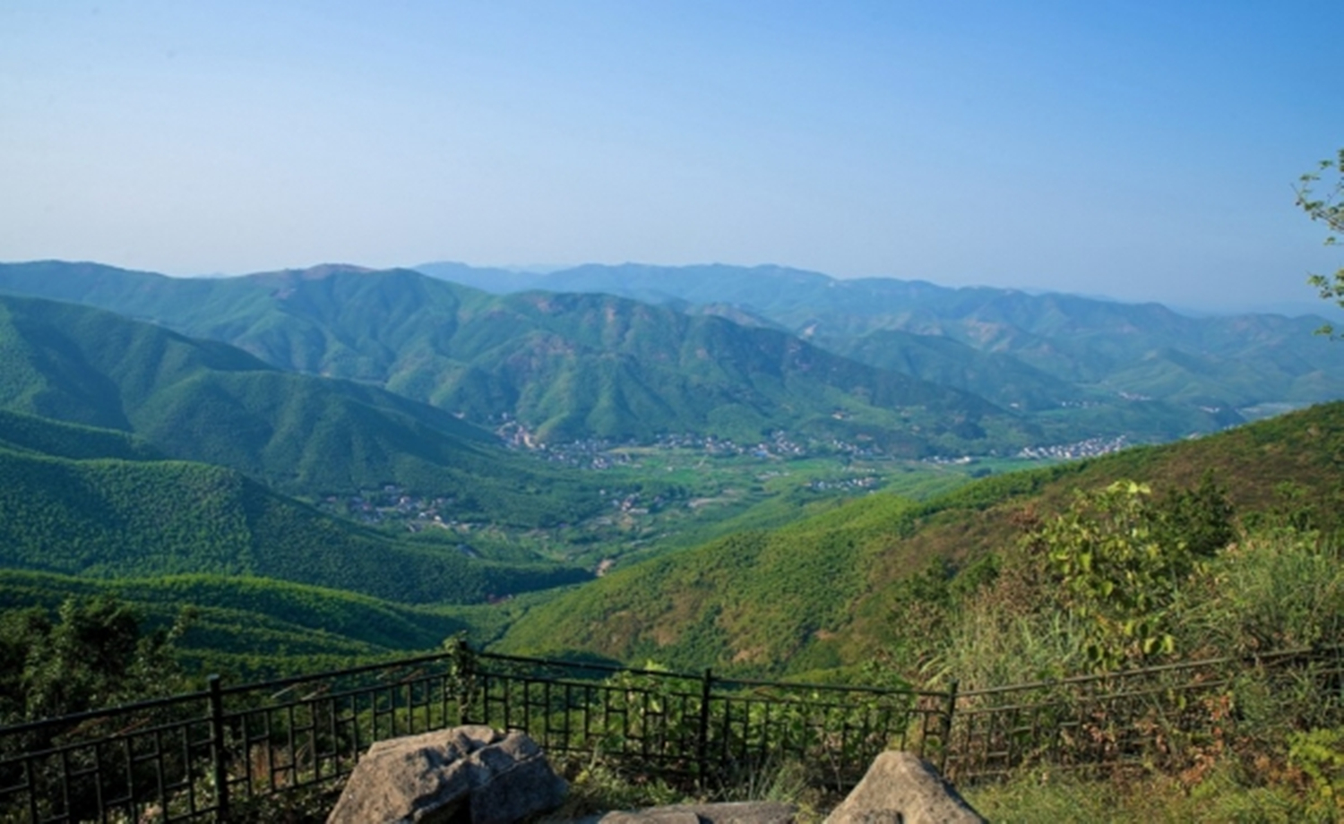 初夏赏美景，走进避暑胜地莫干山一日徒步