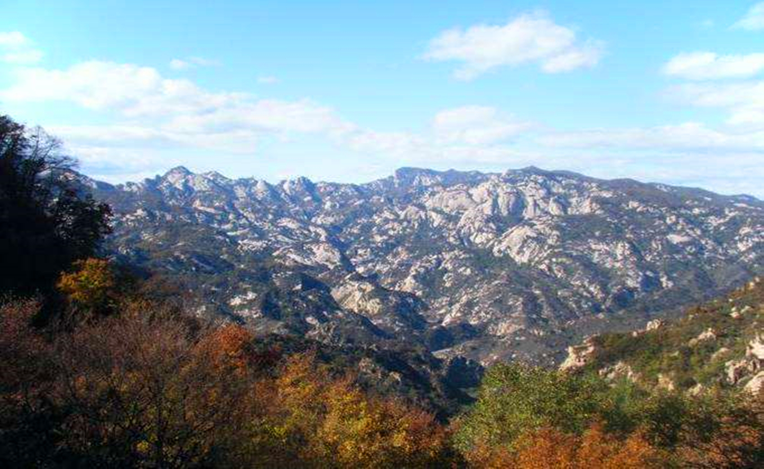 白道峪-山楂谷-五座楼穿越赏秋